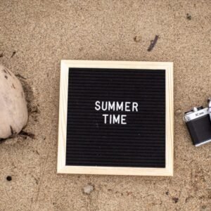 5 Gentle Ways to Feel Lighter in Summer (Without Dieting)