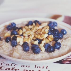 How to Stop Mid-Morning Snacking: The Whole-Food Breakfast Swap That Saved My Energy